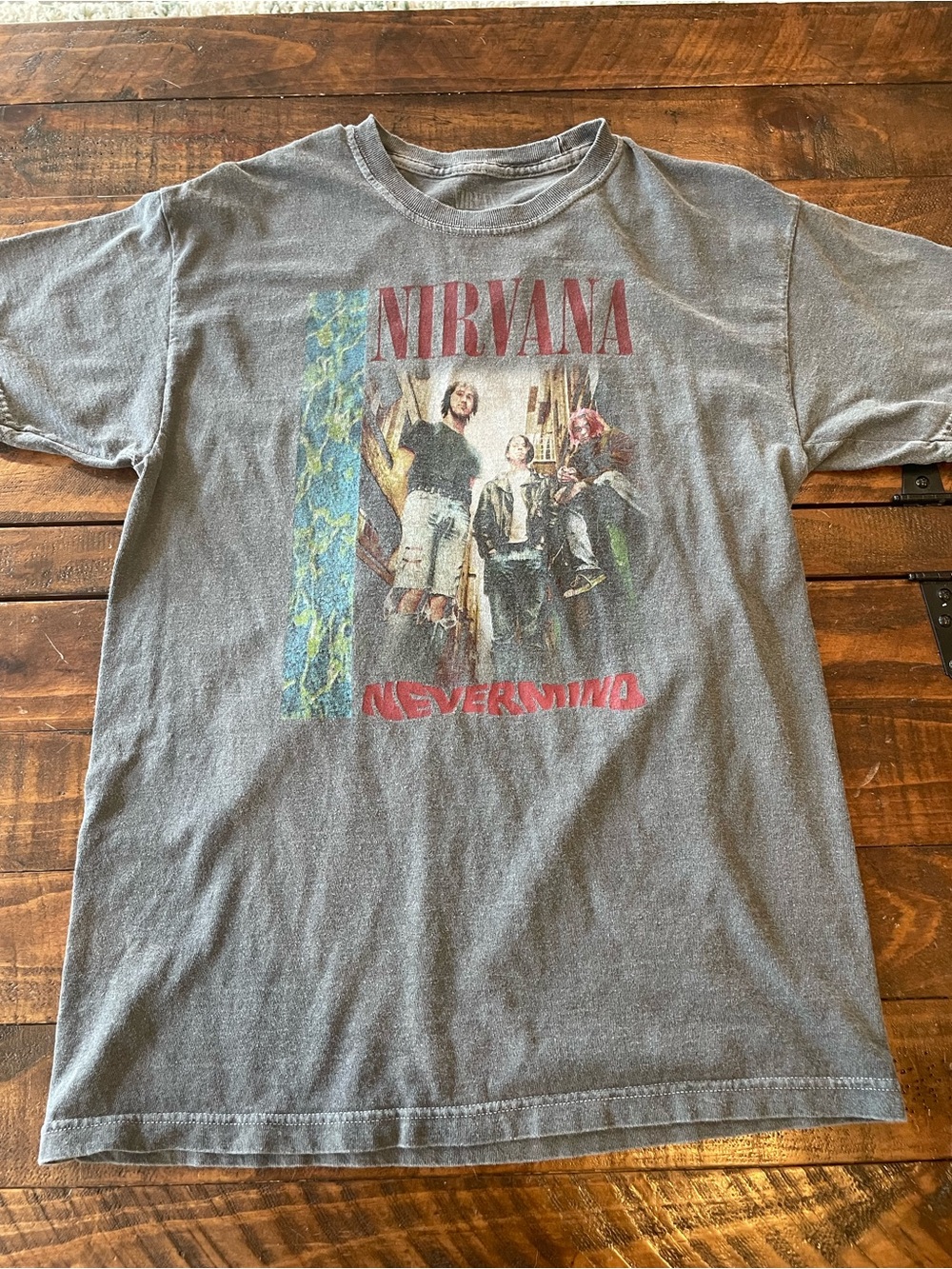 NIRVANA Nevermind Band Tee - Gray with Red Graphics